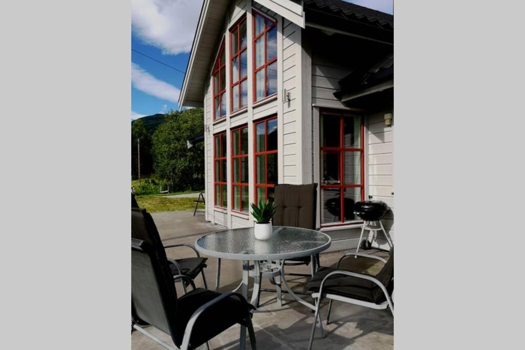 Casa Kleiv I Sogndalsdalen Villa Exteriör bild