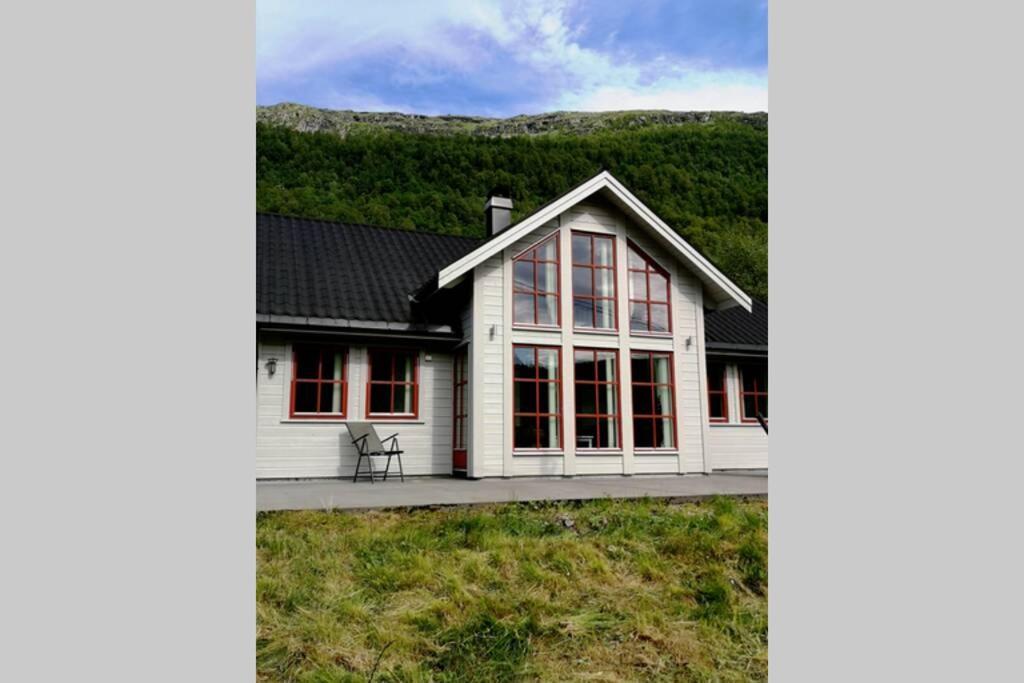 Casa Kleiv I Sogndalsdalen Villa Exteriör bild